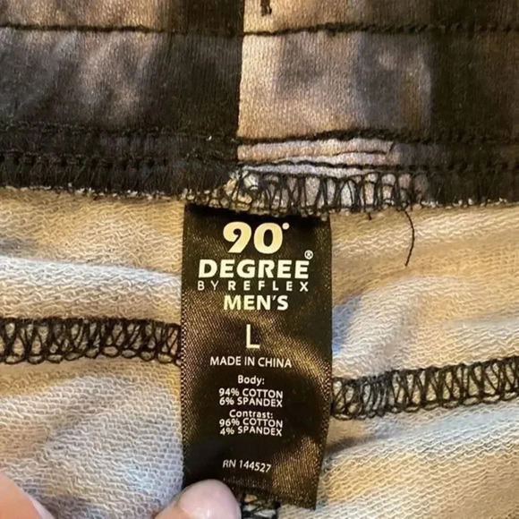 90 Degree   By Reflex Everyday mens shorts - Picture 6 of 8